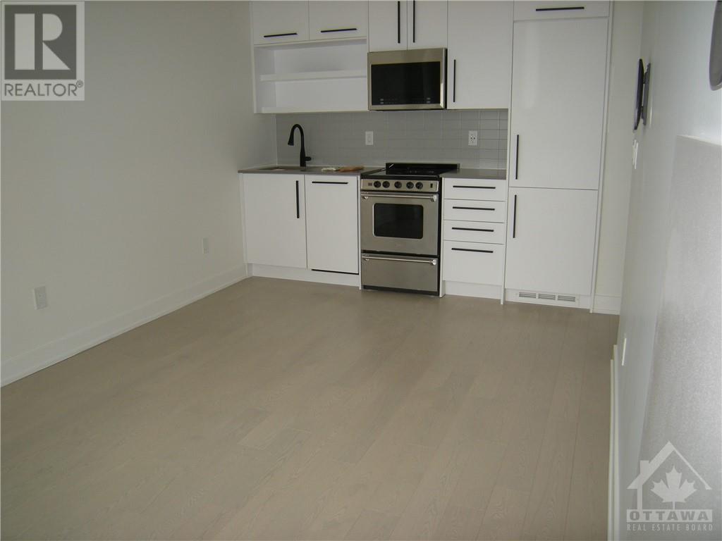 560 RIDEAU STREET UNIT#615 Ottawa