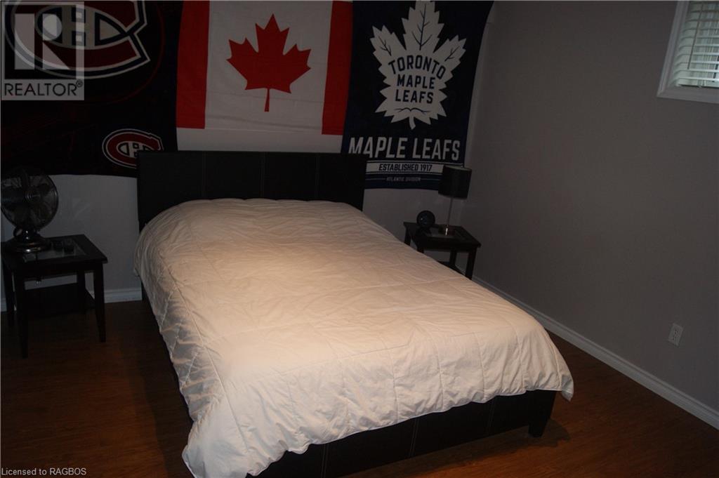688 22nd Avenue, Hanover, Ontario  N4N 3W8 - Photo 47 - 40533917