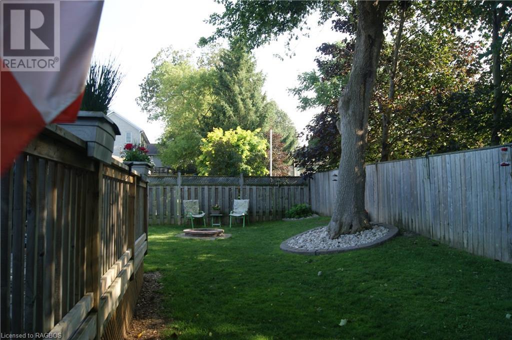 688 22nd Avenue, Hanover, Ontario  N4N 3W8 - Photo 9 - 40533917