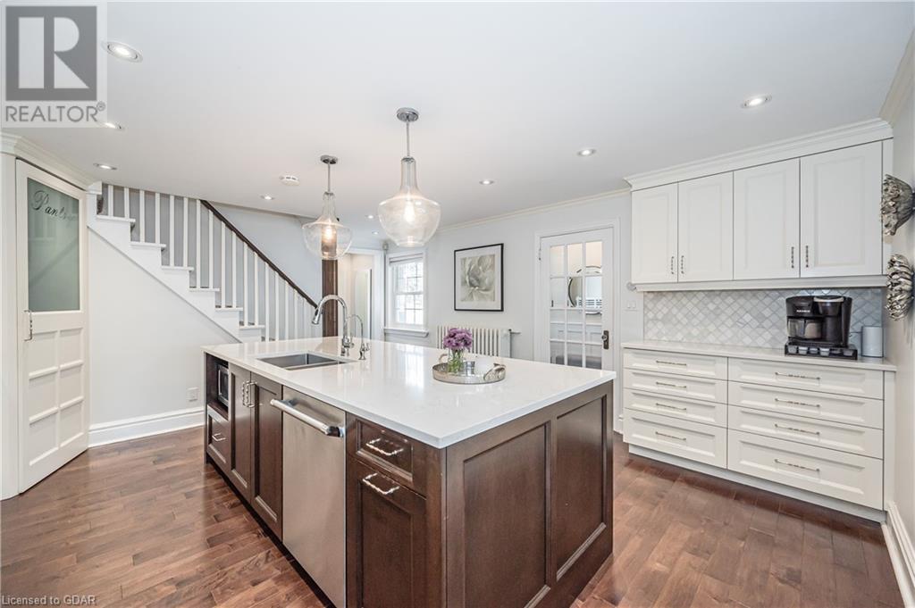 38 Arthur Street N, Guelph, Ontario  N1E 4T8 - Photo 8 - 40538697