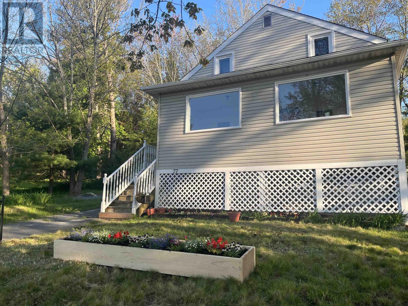 77 Dartmouth Road, Bedford, Nova Scotia  B4A 2L5 - Photo 17 - 202402383