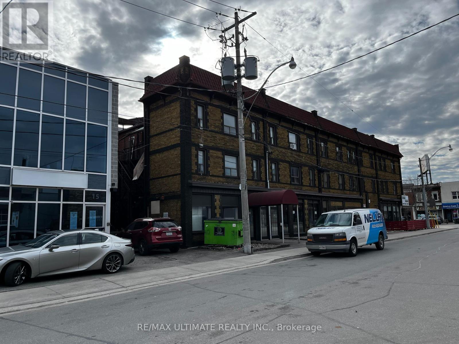 3295* Yonge St, Toronto, Ontario  M4N 2L8 - Photo 20 - C8053466