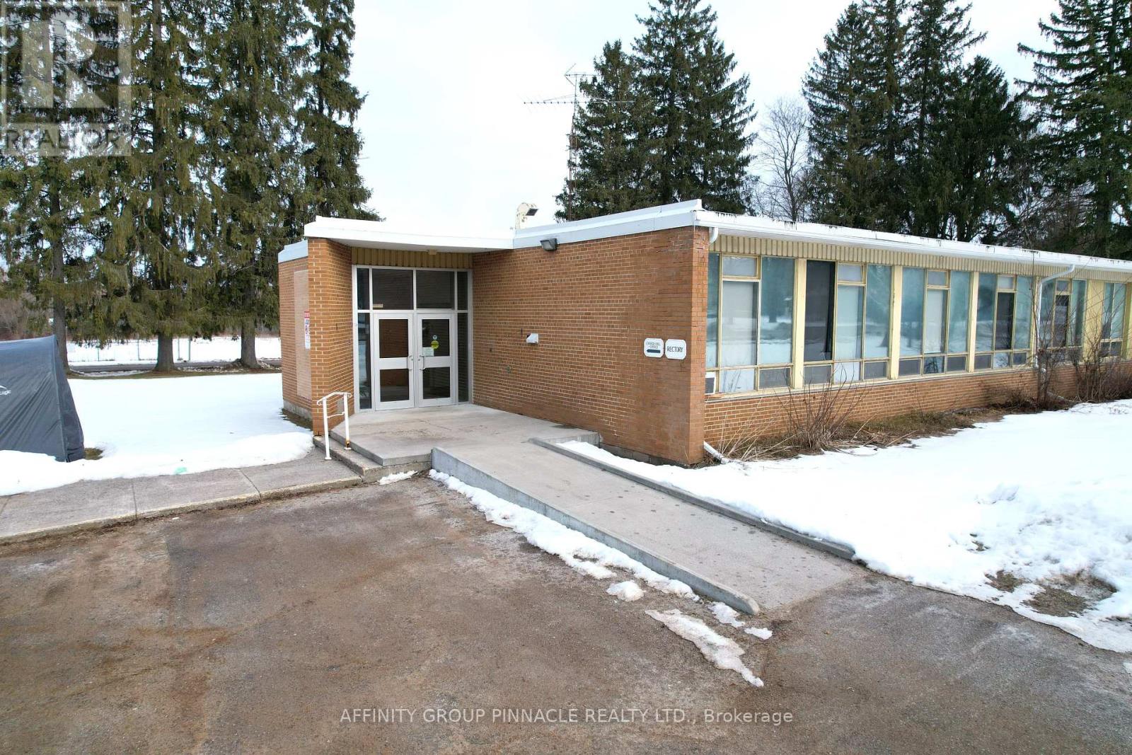 1047 Portage Rd, Kawartha Lakes, Ontario K0M 2B0 - Photo 6 - X8053636