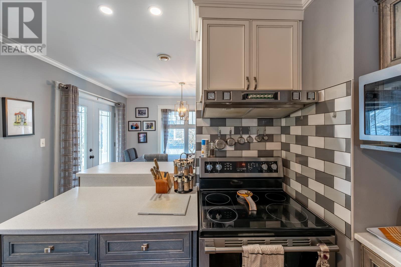 29 Porter Street, Yarmouth, Nova Scotia  B5A 2Y7 - Photo 8 - 202402407