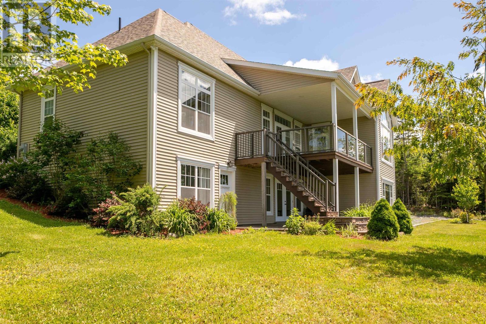 970 Elise Victoria Drive, Windsor Junction, Nova Scotia  B2T 1L7 - Photo 3 - 202402397