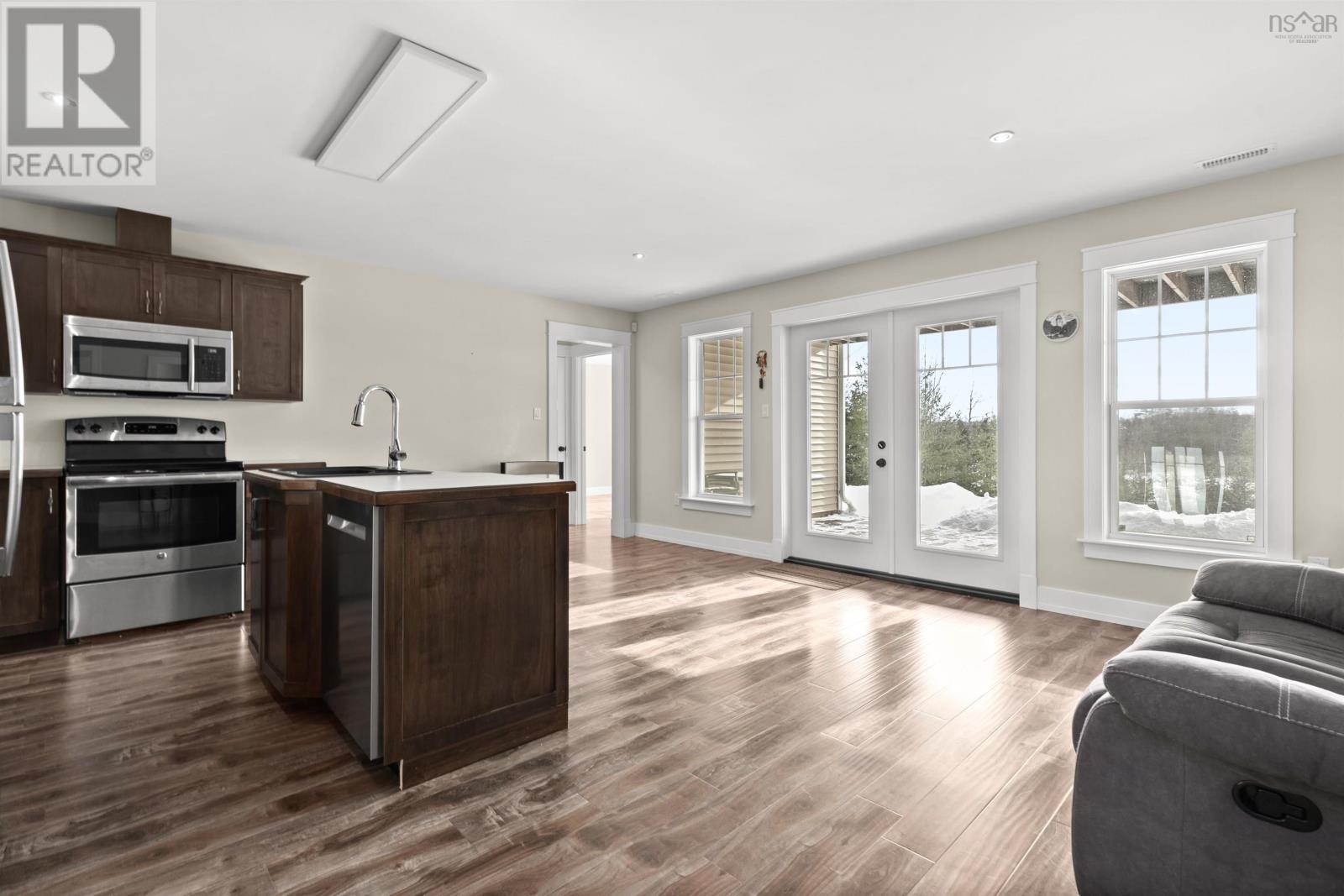 970 Elise Victoria Drive, Windsor Junction, Nova Scotia  B2T 1L7 - Photo 38 - 202402397