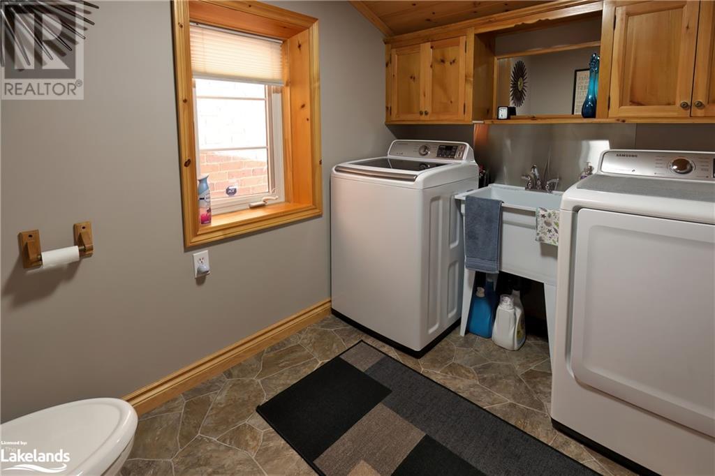 17 Peel Street, Penetanguishene, Ontario  L9M 1A5 - Photo 26 - 40537079