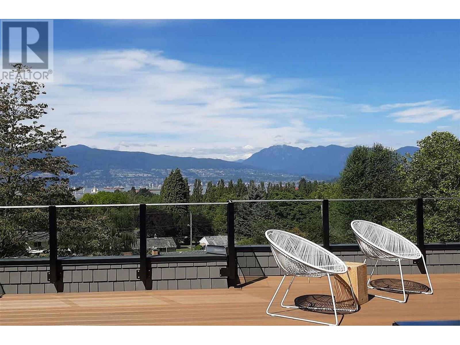 Listing Picture 2 of 12 : 3955 W BROADWAY, Vancouver / 溫哥華 - 魯藝地產 Yvonne Lu Group - MLS Medallion Club Member