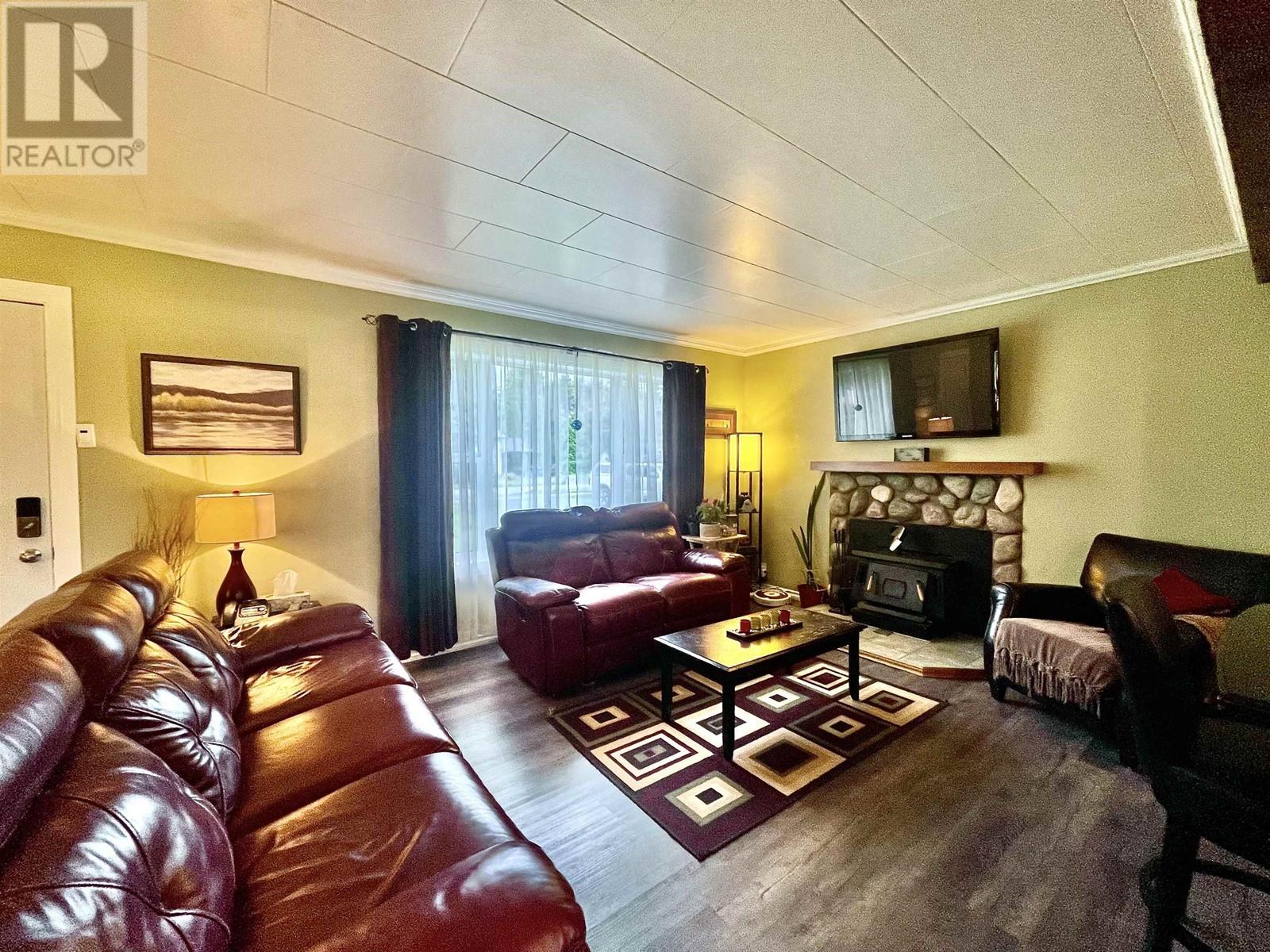 4935 Agar Avenue, Terrace, British Columbia  V8G 1H4 - Photo 3 - R2848056