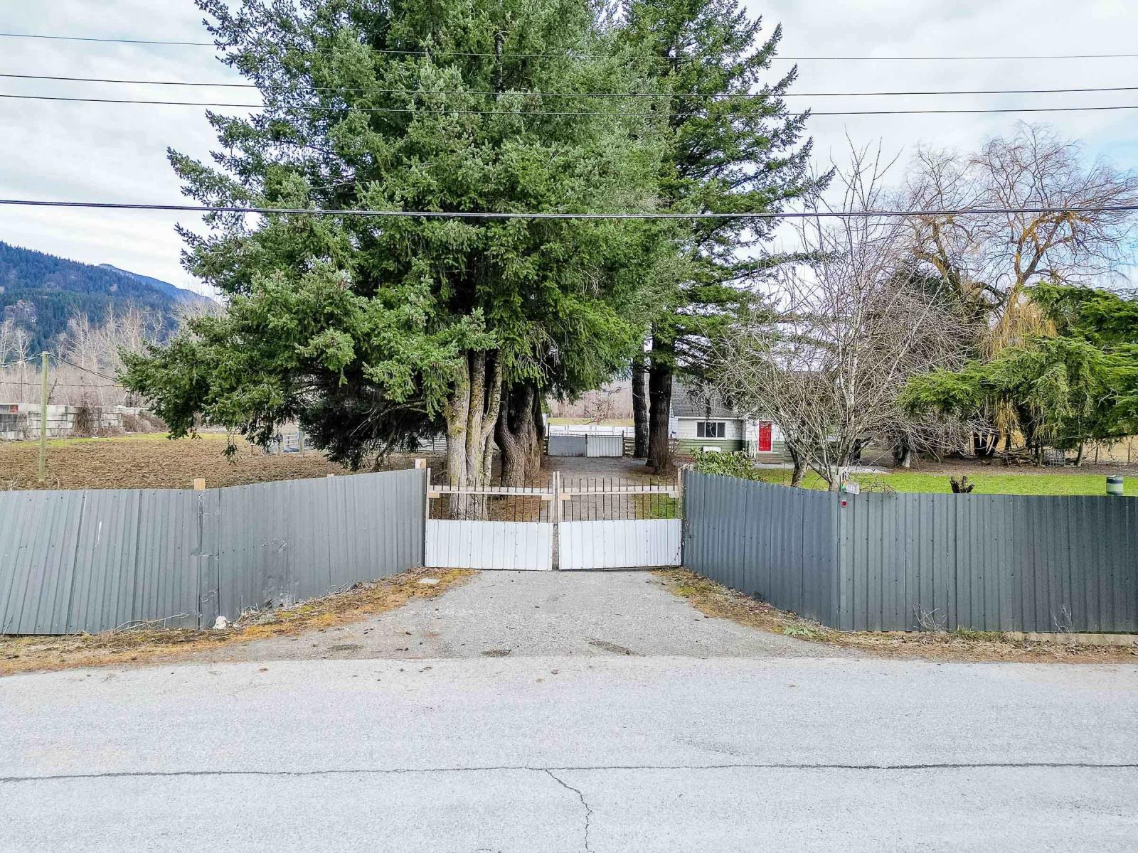 46109 Brinx Road, Chilliwack, British Columbia  V2P 8B7 - Photo 17 - R2845297