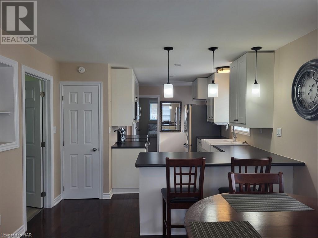 266 Elmwood Avenue, Crystal Beach, Ontario  L0S 1B0 - Photo 4 - 40537680
