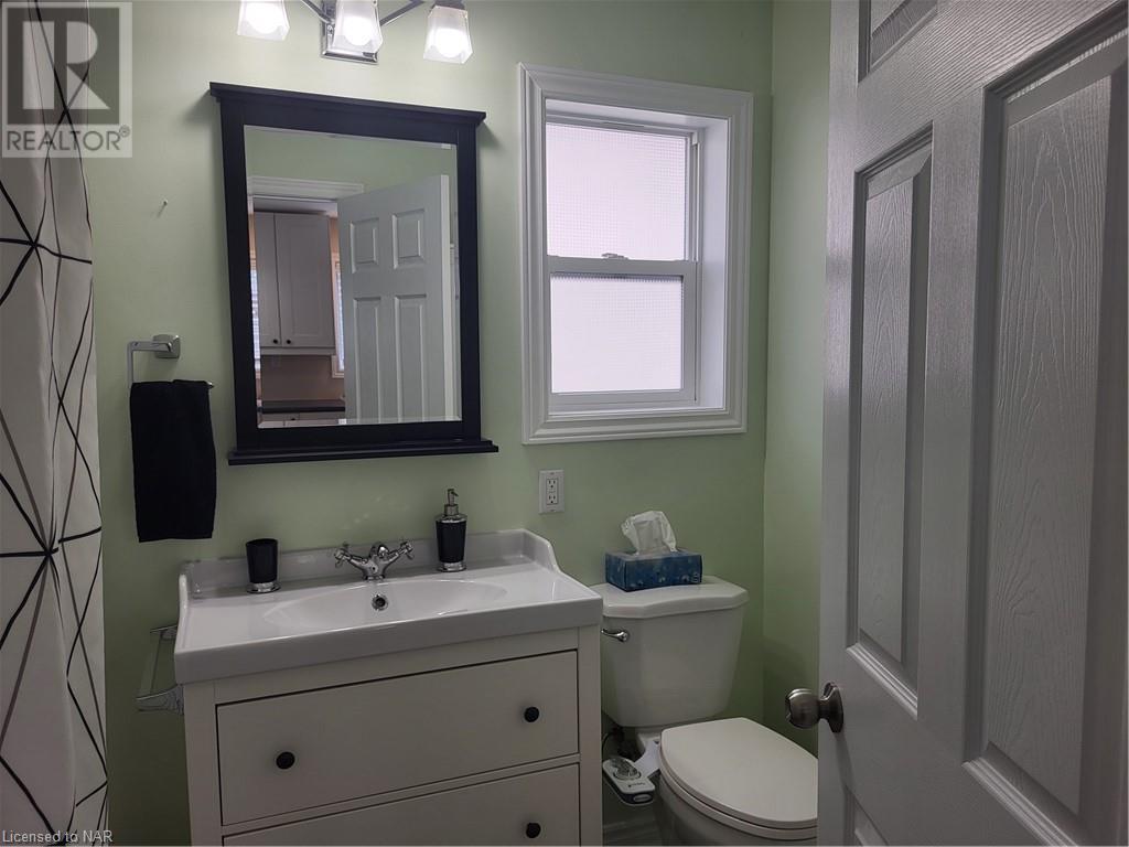 266 Elmwood Avenue, Crystal Beach, Ontario  L0S 1B0 - Photo 17 - 40537680