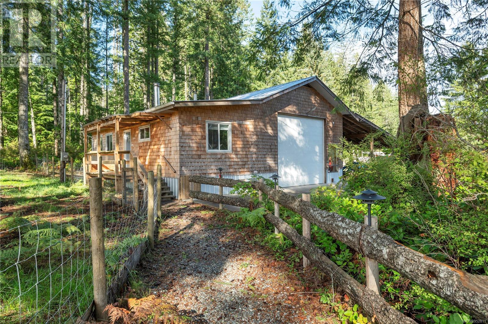 847 Heriot Bay Rd, Quadra Island, British Columbia  V0P 1N0 - Photo 64 - 952811