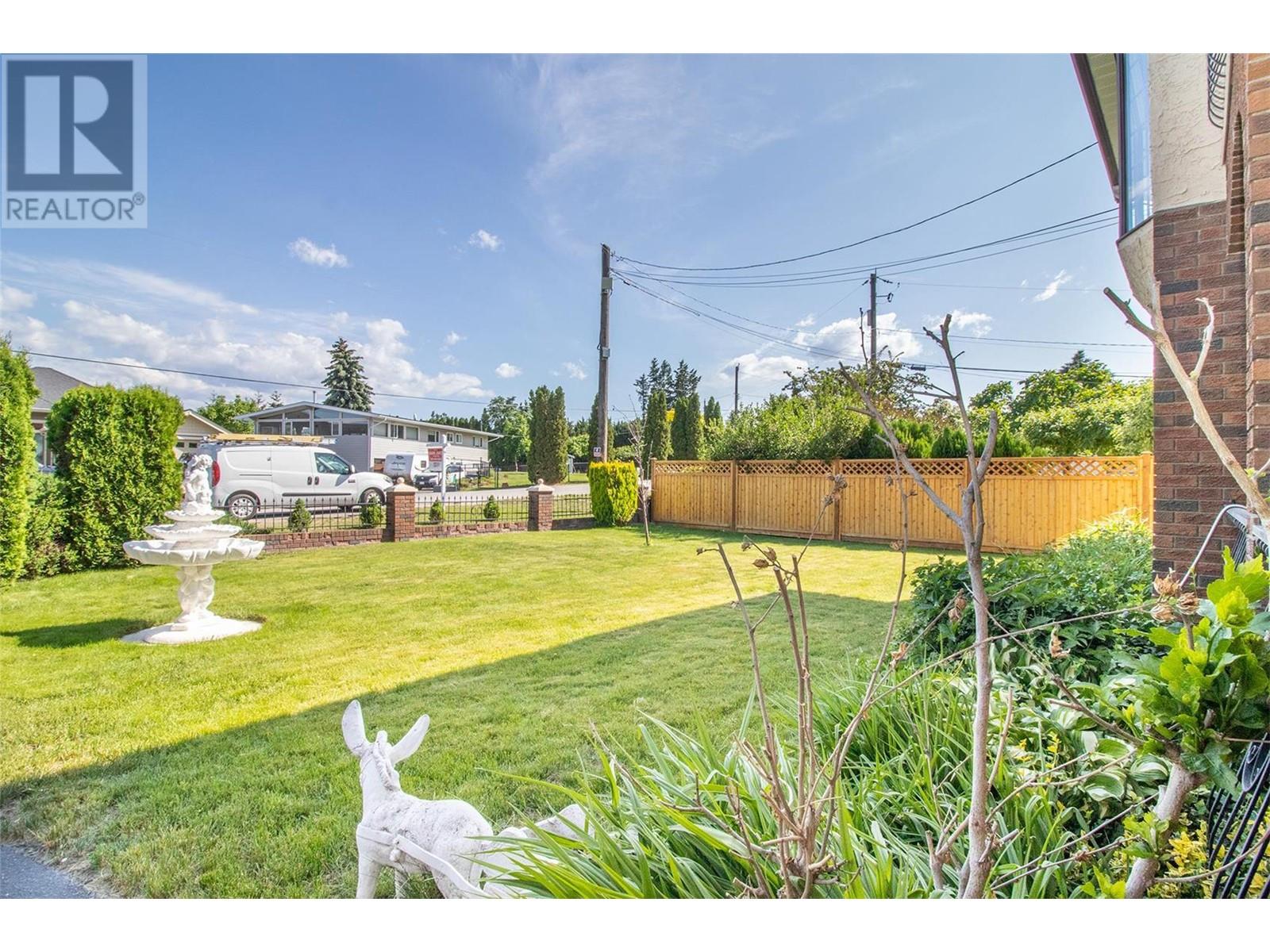 2448 Harmon Road West Kelowna