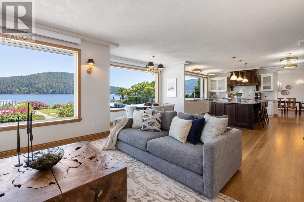 588 Lowry Lane, North Vancouver, British Columbia  V7G 1R3 - Photo 8 - R2848295