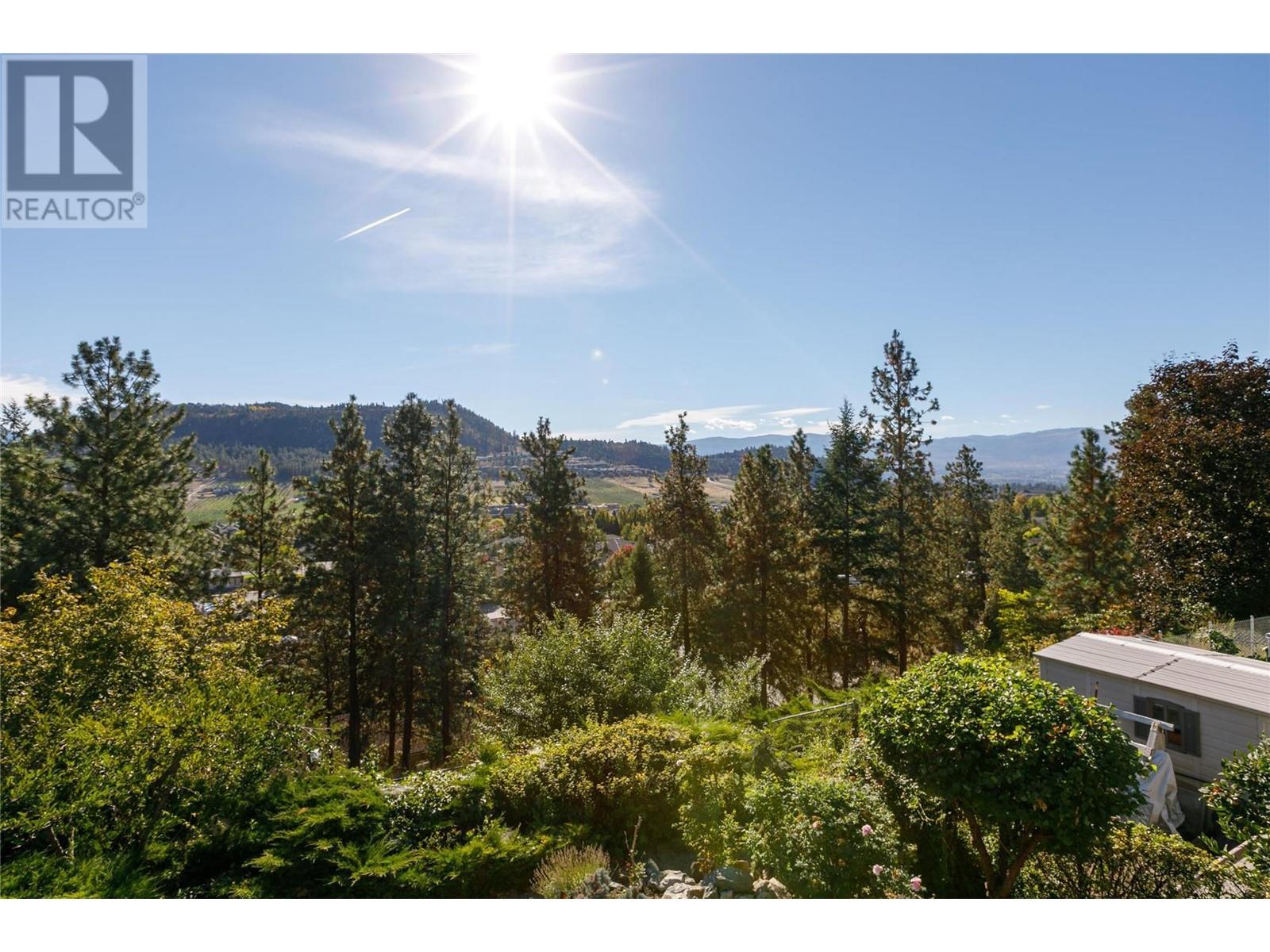 452 Glen Pine Court Unit# 19, Kelowna, British Columbia  V1V 1W7 - Photo 39 - 10303844