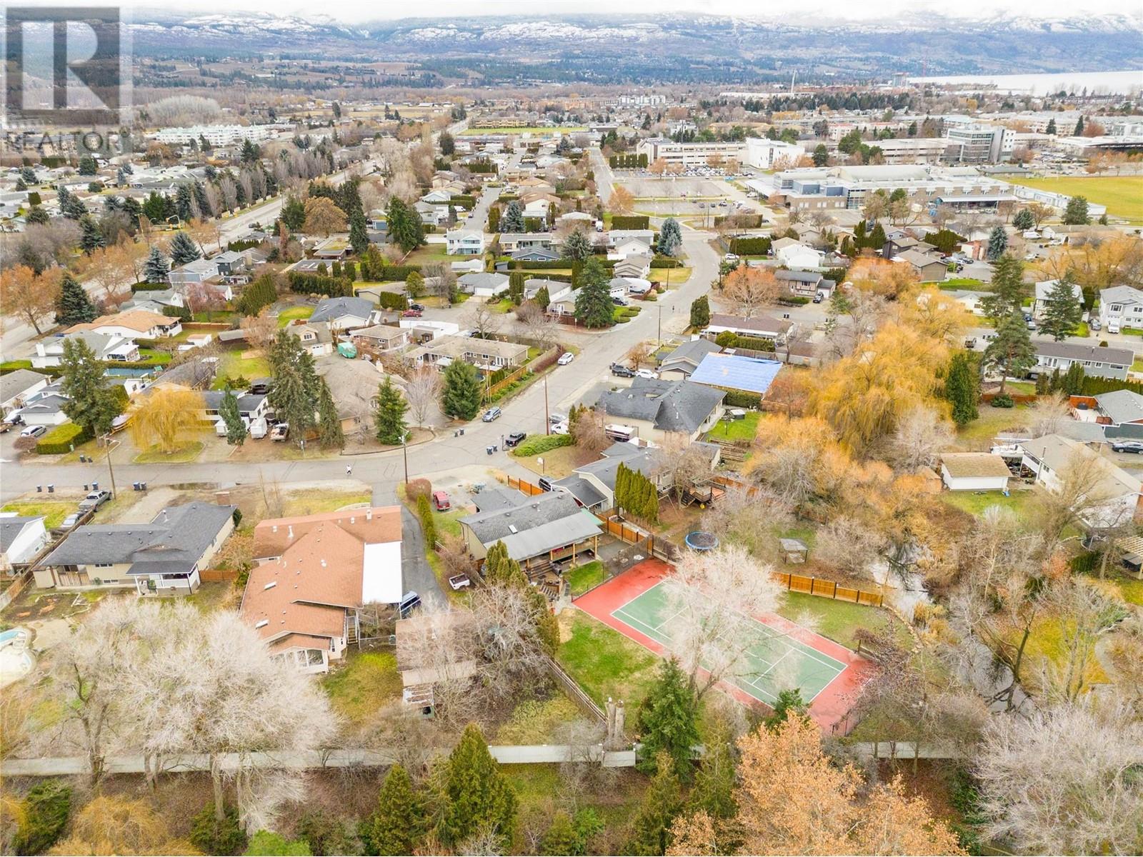 2854 Gosnell Road Kelowna