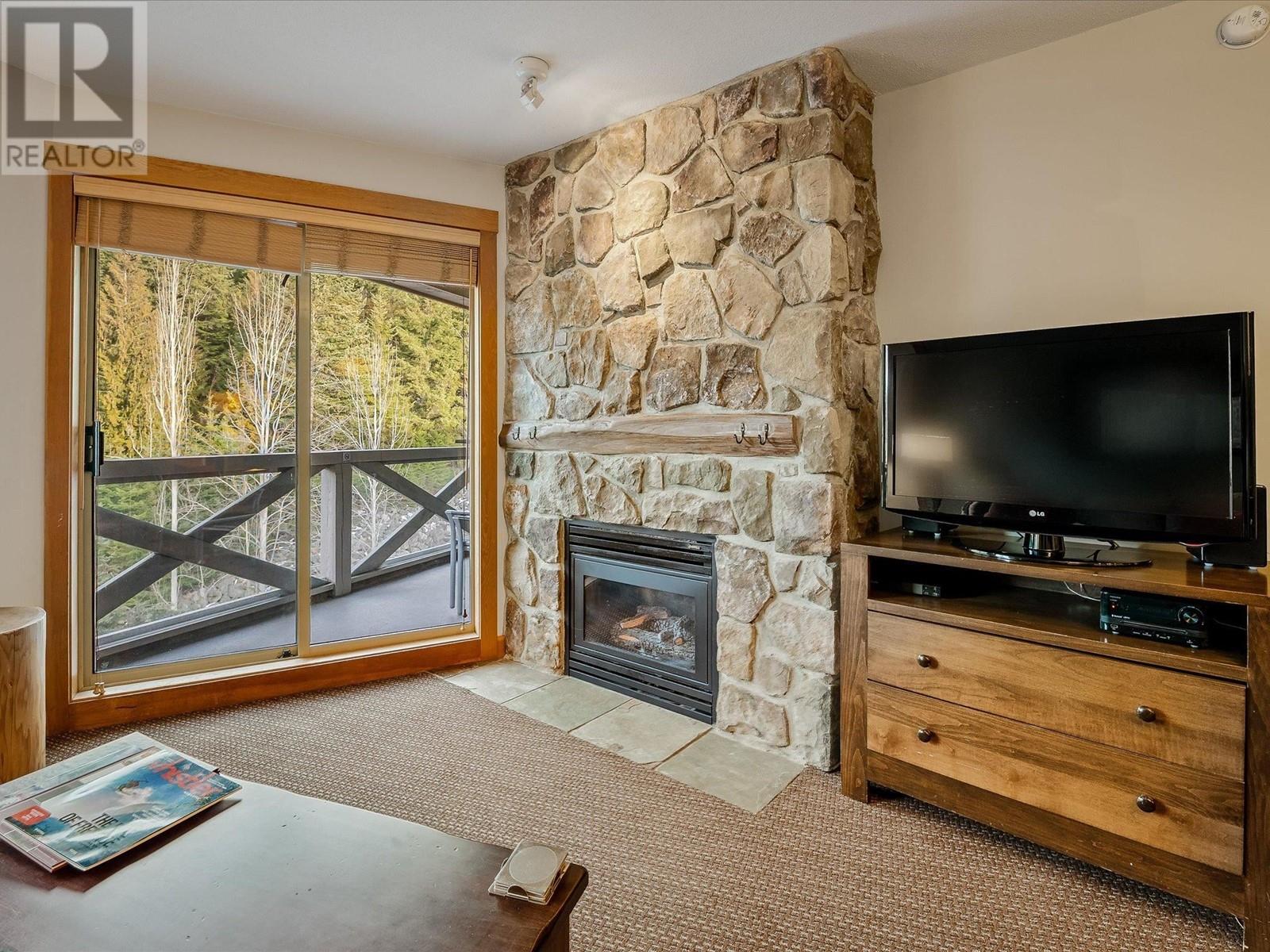 416a 2036 London Lane, Whistler, British Columbia  V8E 0N7 - Photo 4 - R2848409