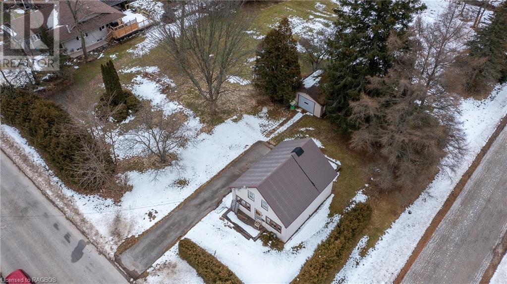 791 23rd Street W, Owen Sound, Ontario  N4K 4H4 - Photo 13 - 40539162