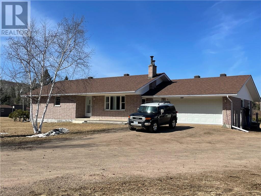48 Pioneer Road, Barry's Bay, Ontario  K0J 1B0 - Photo 1 - 1376704