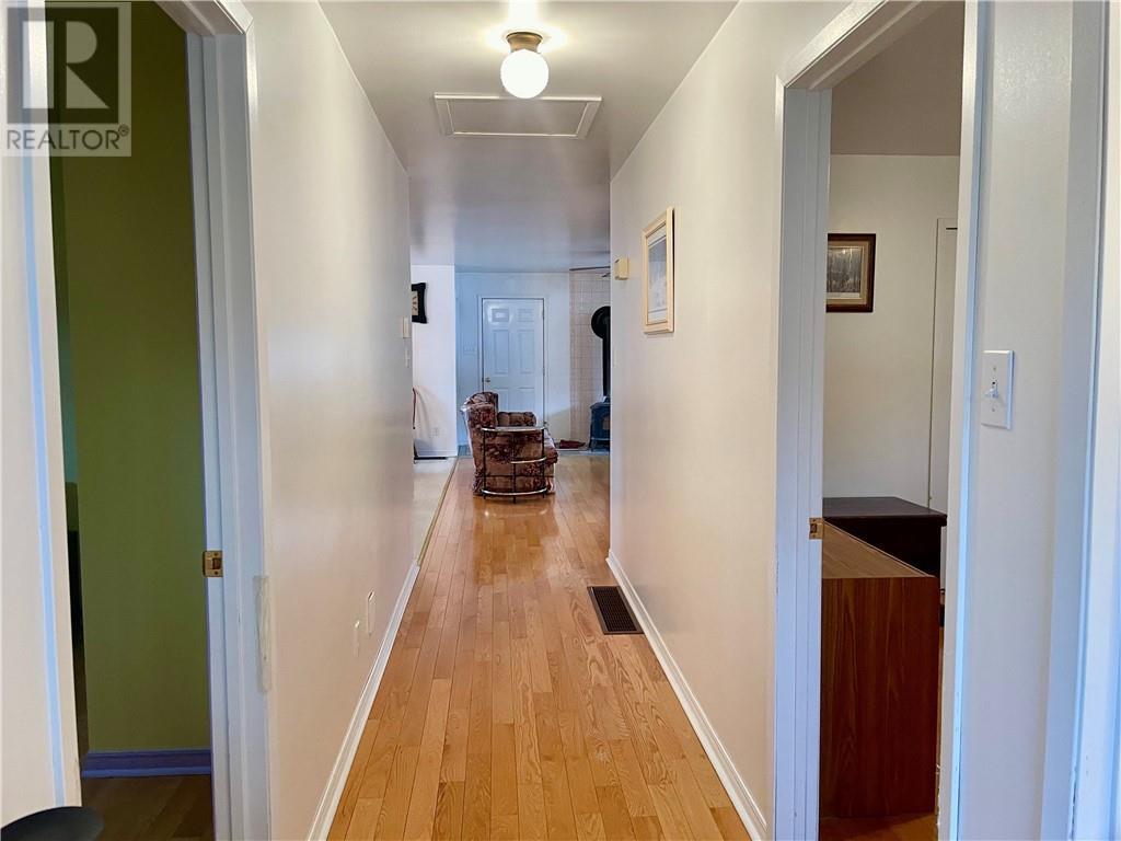 48 Pioneer Road, Barry's Bay, Ontario  K0J 1B0 - Photo 21 - 1376704