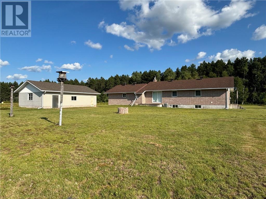 48 Pioneer Road, Barry's Bay, Ontario  K0J 1B0 - Photo 6 - 1376704