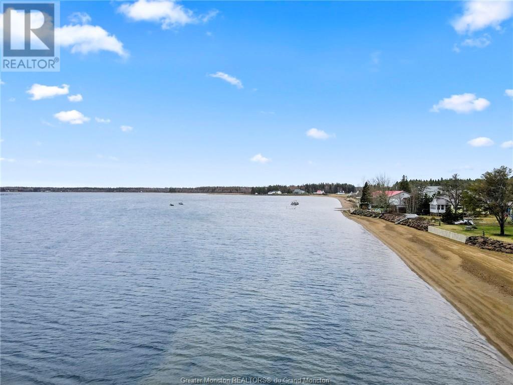 730 De La Pointe, Richibucto Village, New Brunswick  E4W 1G3 - Photo 3 - M157225