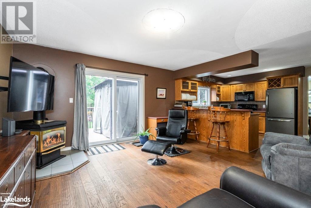 38 Corbeau Crescent, Penetanguishene, Ontario  L9M 1K2 - Photo 12 - 40539252