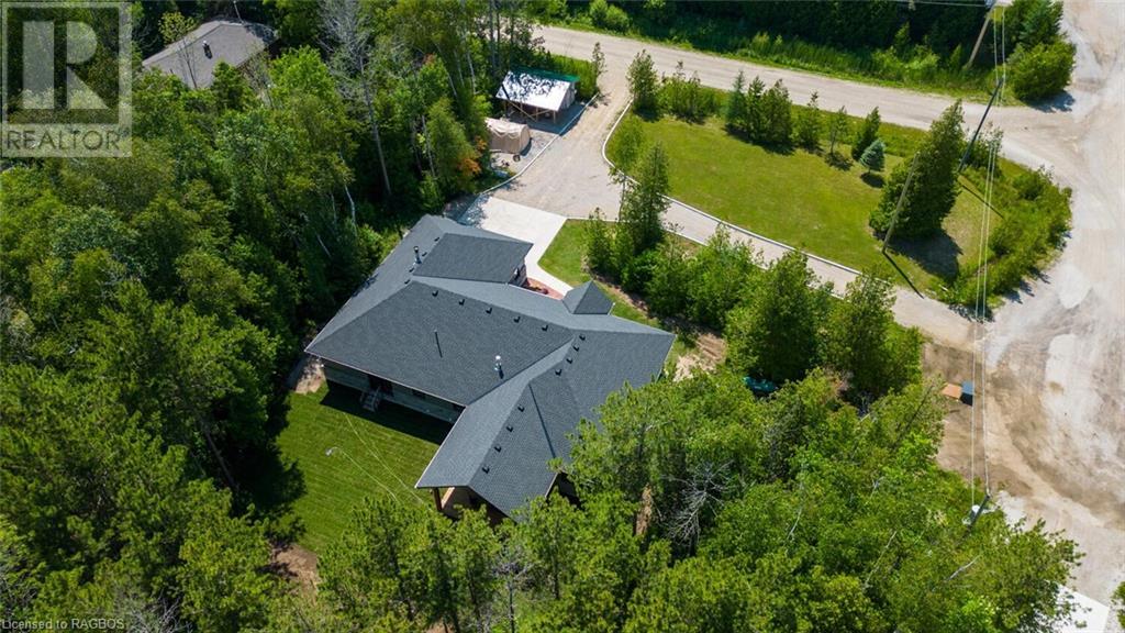 17 Phillips Place, Oliphant, Ontario  N0H 2T0 - Photo 2 - 40539113