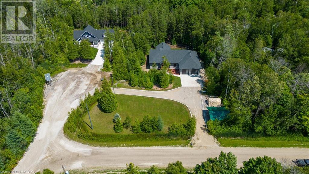 17 Phillips Place, Oliphant, Ontario  N0H 2T0 - Photo 3 - 40539113