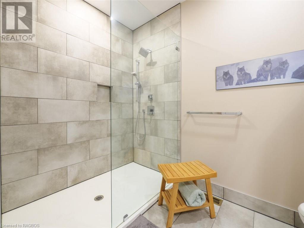 17 Phillips Place, Oliphant, Ontario  N0H 2T0 - Photo 37 - 40539113