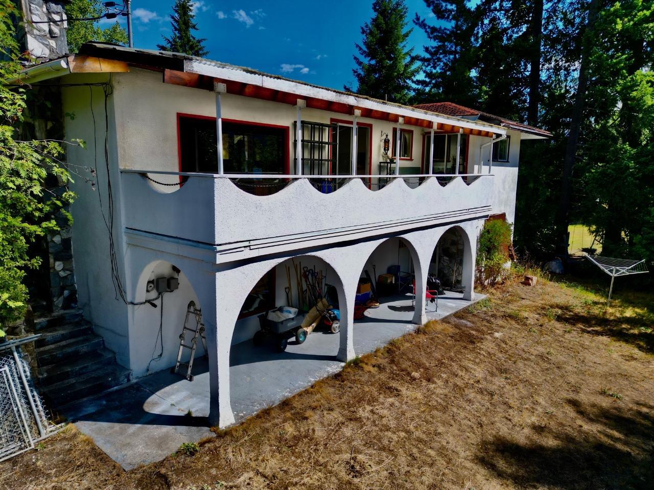 7714/7716 Upper Balfour Road, Balfour, British Columbia  V0G 1C0 - Photo 2 - 2474867