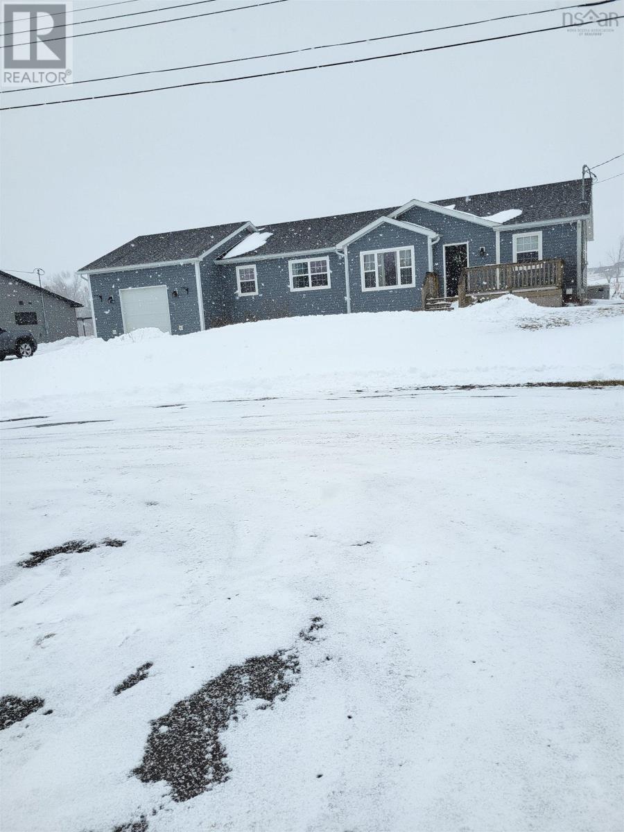 9 Jean Street, Plymouth, Nova Scotia  B2H 5C5 - Photo 1 - 202402480