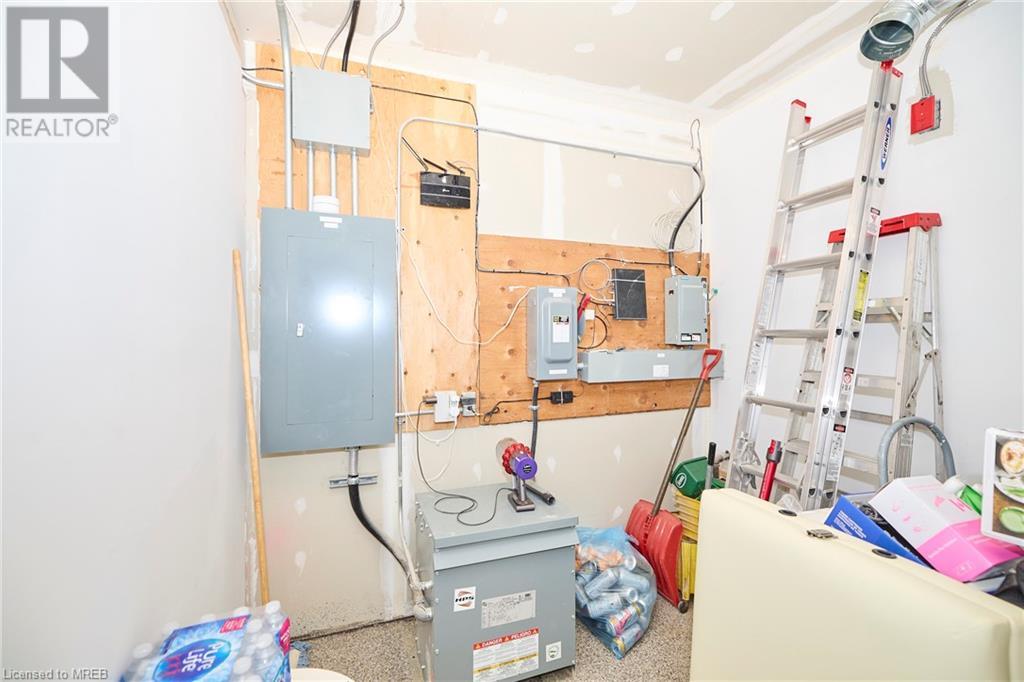 3710 Main Street Unit# 101, Niagara Falls, Ontario  L2G 6B1 - Photo 15 - 40539323