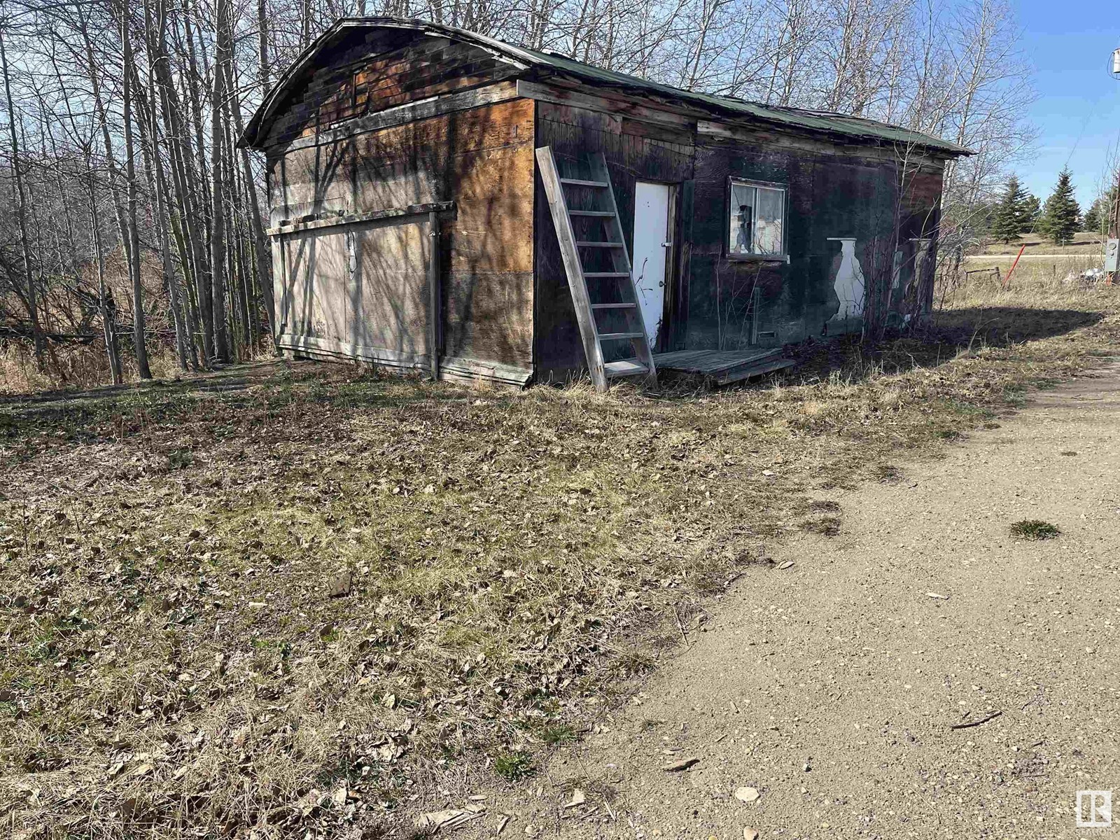 23153 Twp Rd 502 (Airport Road), Beaumont, Alberta  T4X 0K8 - Photo 3 - E4372592