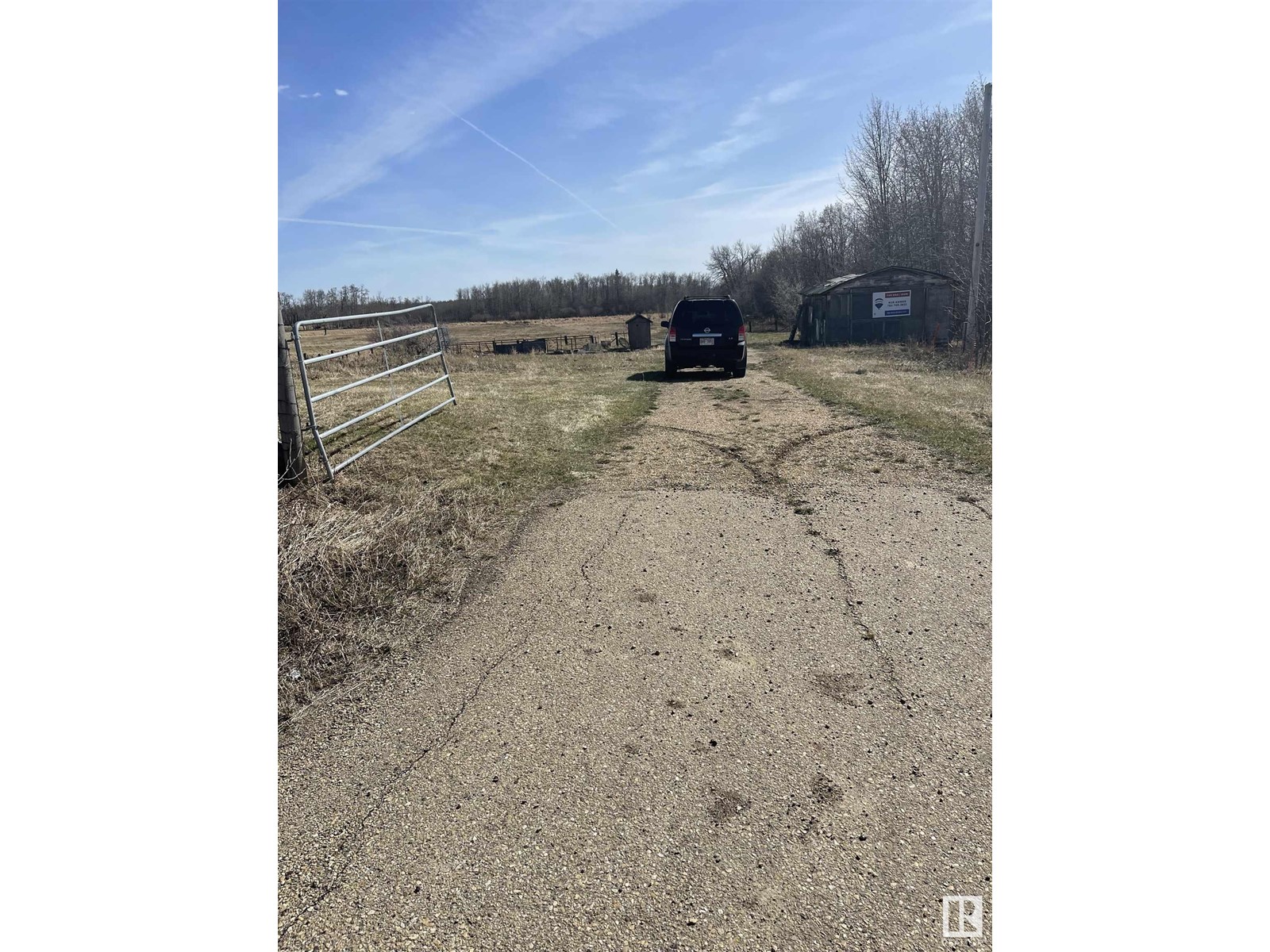 23153 Twp Rd 502 (Airport Road), Beaumont, Alberta  T4X 0K8 - Photo 6 - E4372592