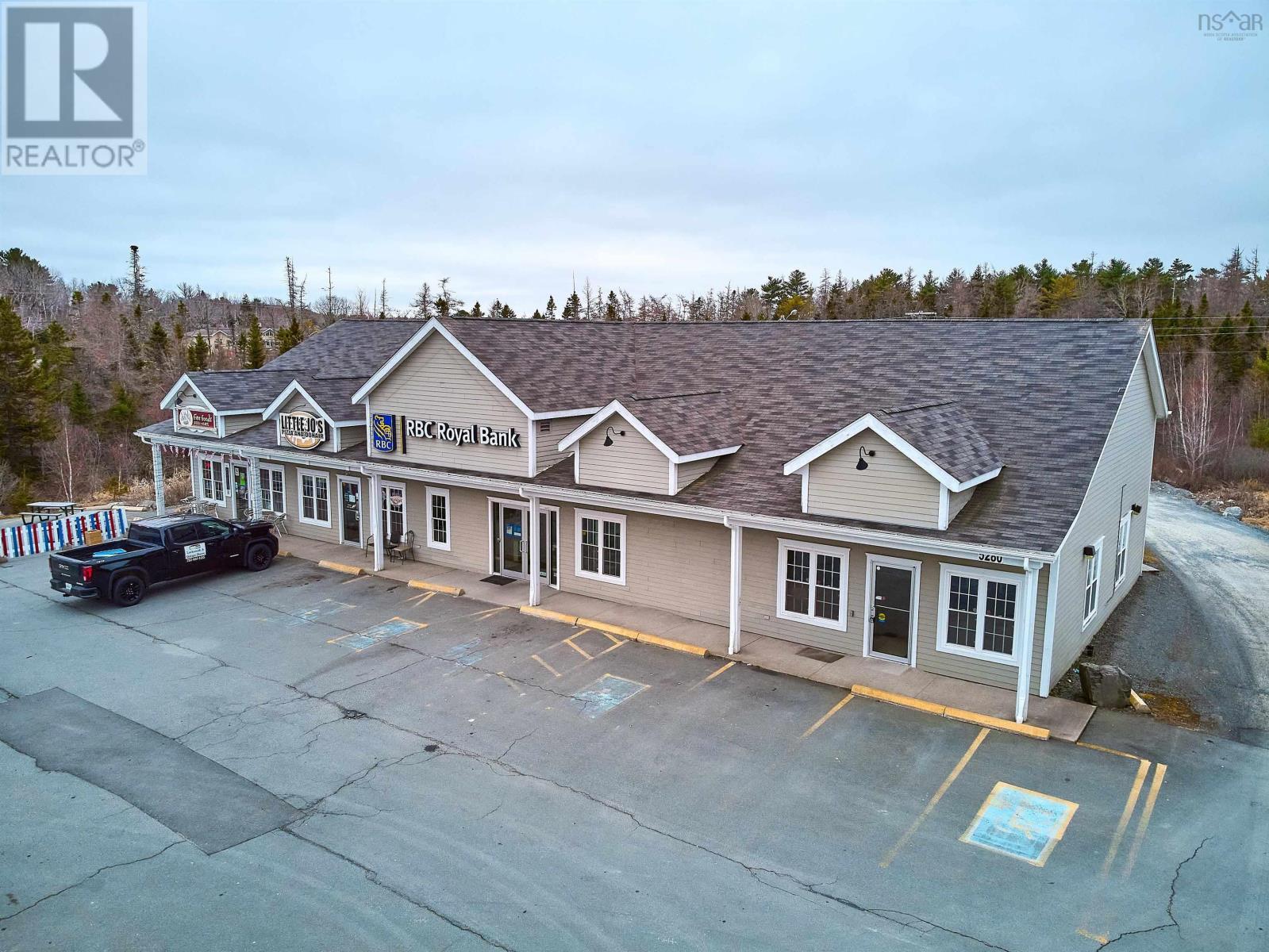 101 5280 St Margarets Bay Road, Upper Tantallon, Nova Scotia  B3Z 2J1 - Photo 1 - 202402497