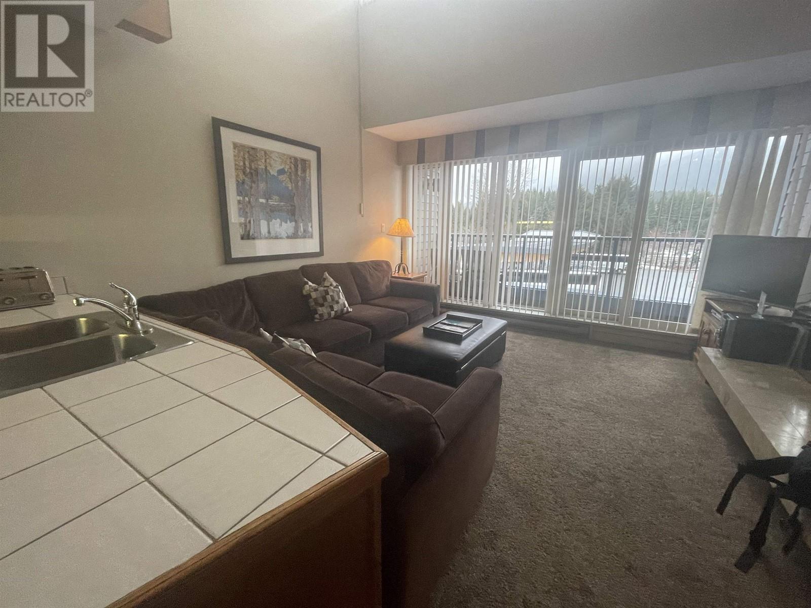 206/306 Wk 9-4321 Village Gate Boulevard, Whistler, British Columbia  V0N 1B4 - Photo 8 - R2848552