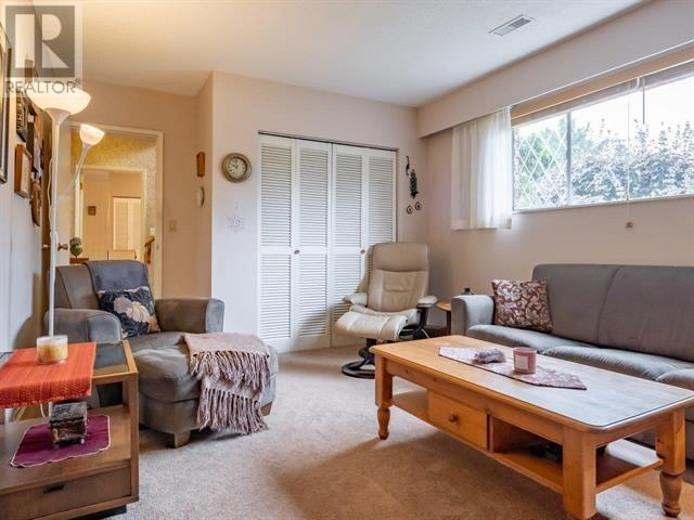 2293 Berkley Avenue, North Vancouver, British Columbia  V7H 1Z6 - Photo 15 - R2848532