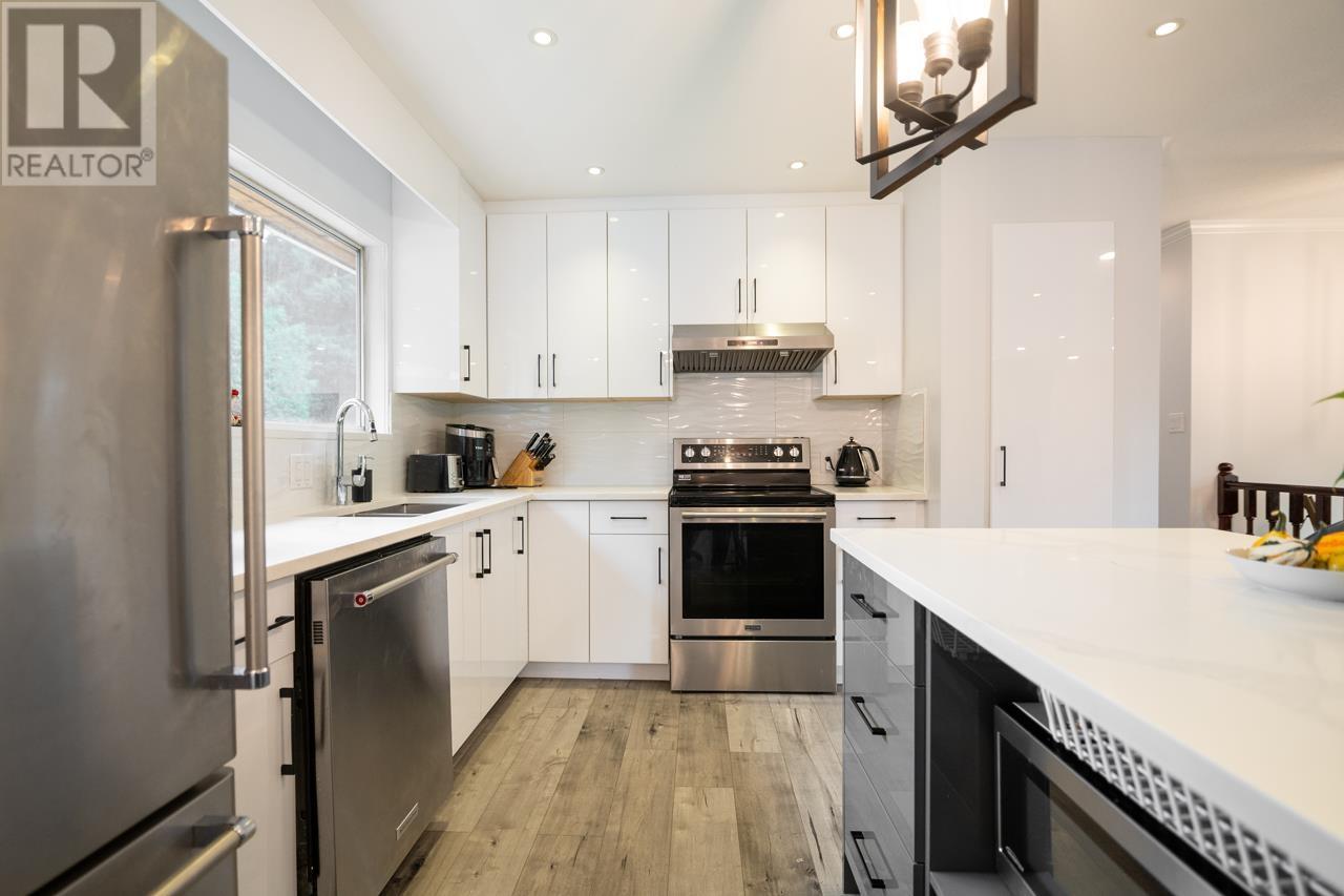2293 Berkley Avenue, North Vancouver, British Columbia  V7H 1Z6 - Photo 8 - R2848532