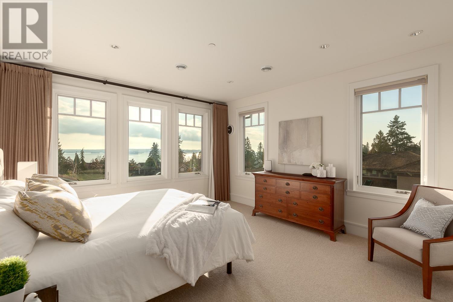 2302 Lawson Avenue, West Vancouver, British Columbia  V7V 2E6 - Photo 23 - R2848569