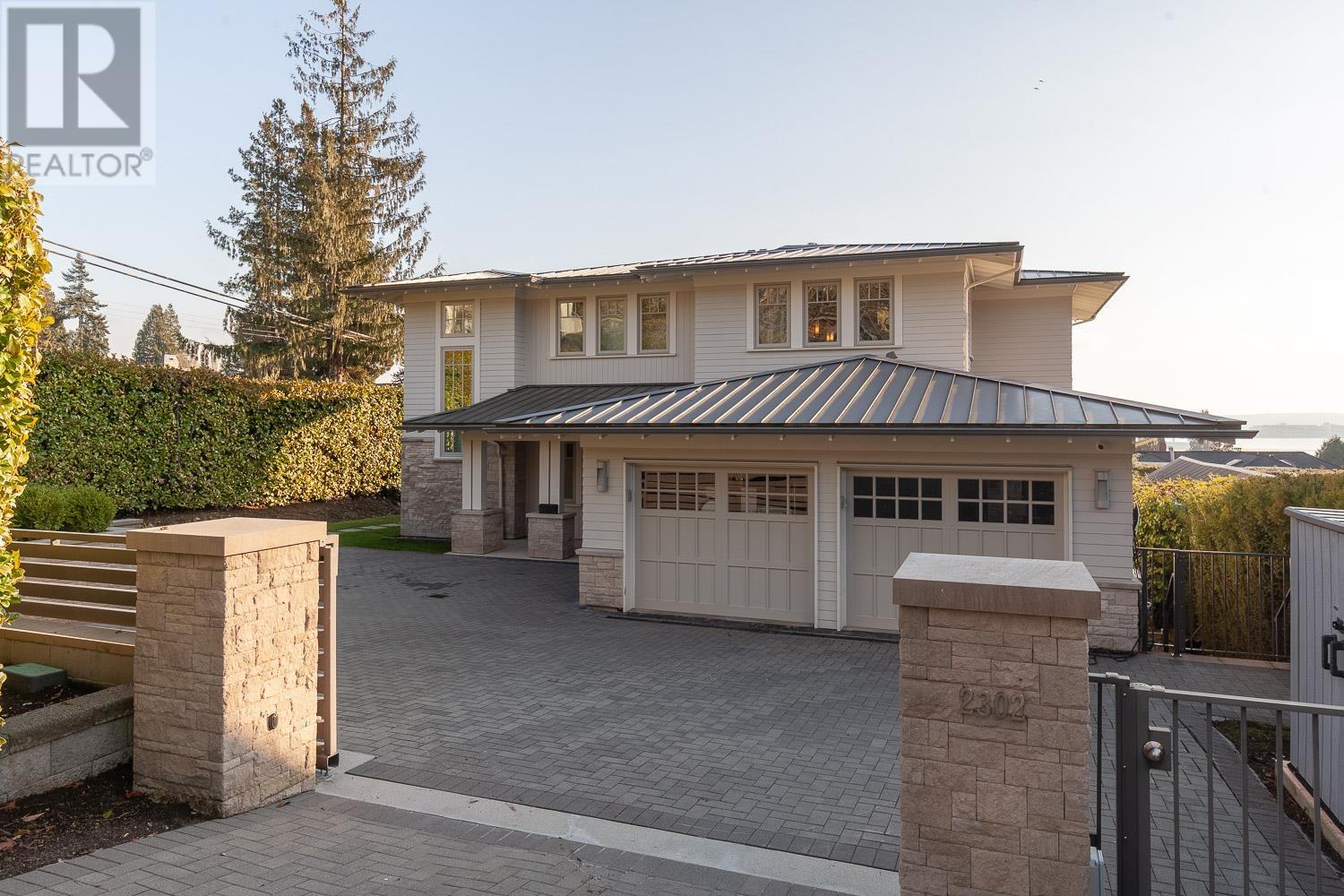 2302 Lawson Avenue, West Vancouver, British Columbia  V7V 2E6 - Photo 3 - R2848569