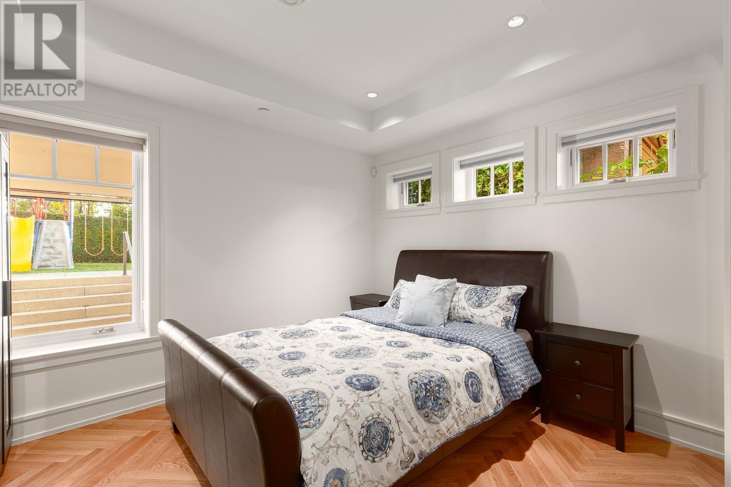 2302 Lawson Avenue, West Vancouver, British Columbia  V7V 2E6 - Photo 35 - R2848569