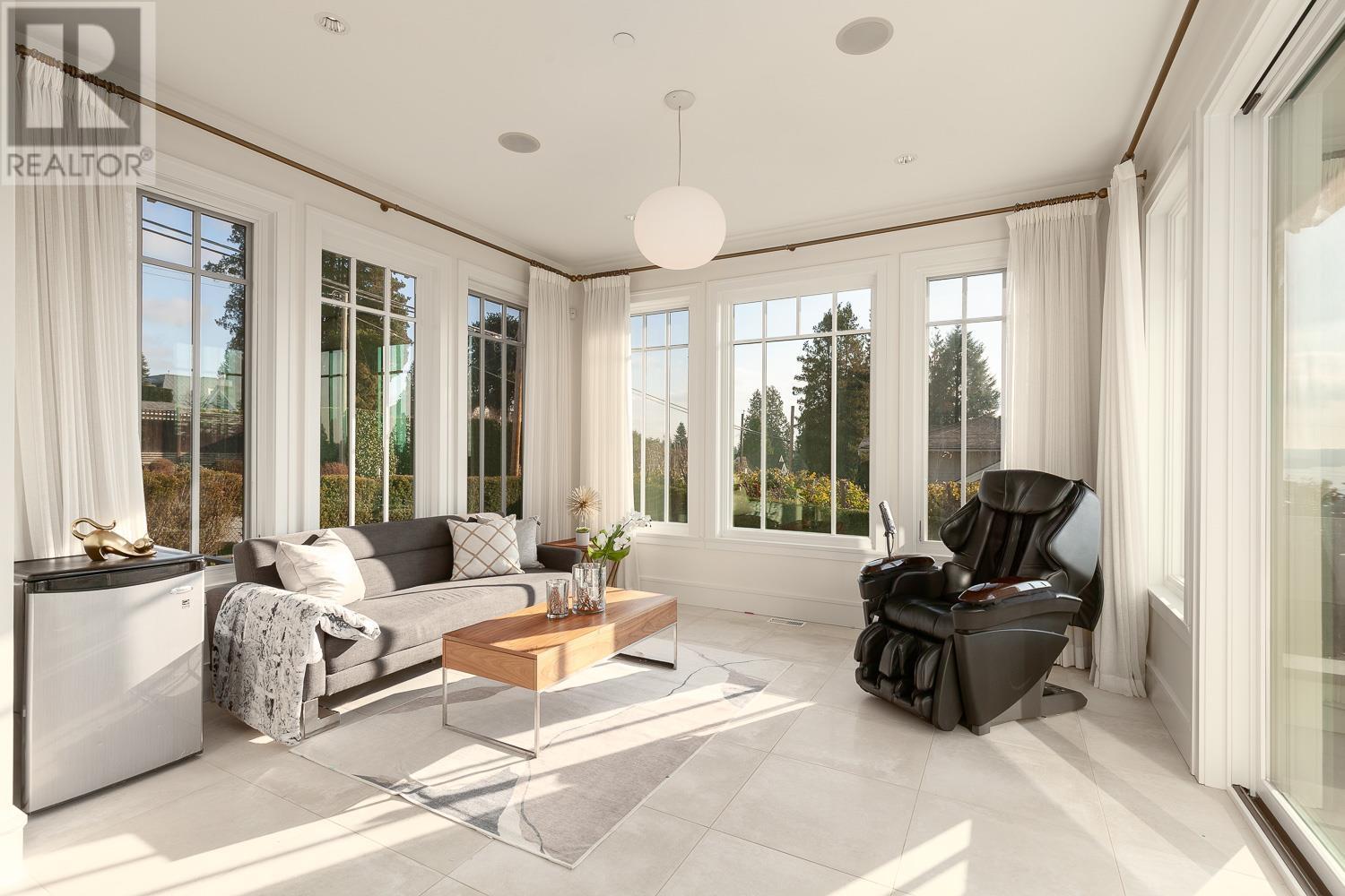 2302 Lawson Avenue, West Vancouver, British Columbia  V7V 2E6 - Photo 9 - R2848569