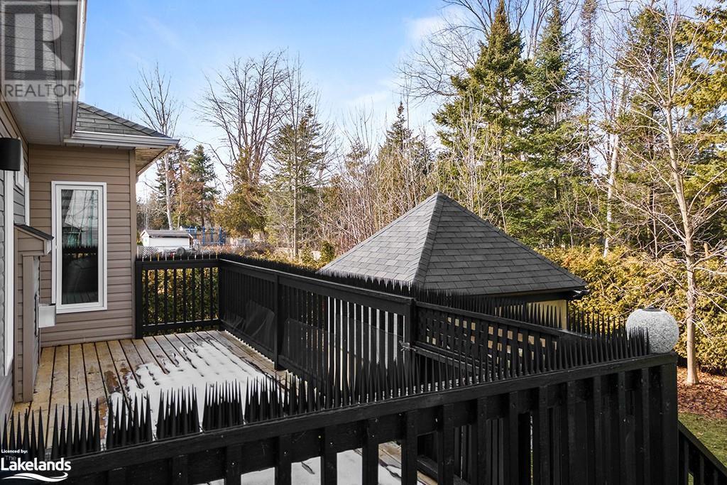 24 James Avenue, Wasaga Beach, Ontario  L9Z 2X3 - Photo 33 - 40539006