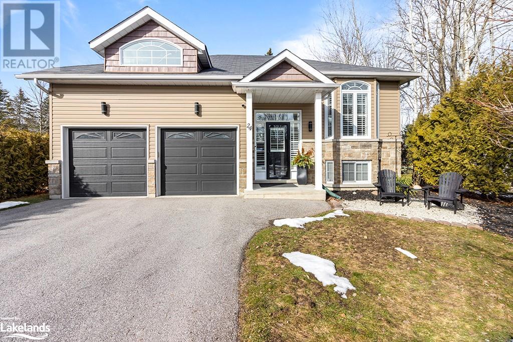 24 James Avenue, Wasaga Beach, Ontario  L9Z 2X3 - Photo 4 - 40539006