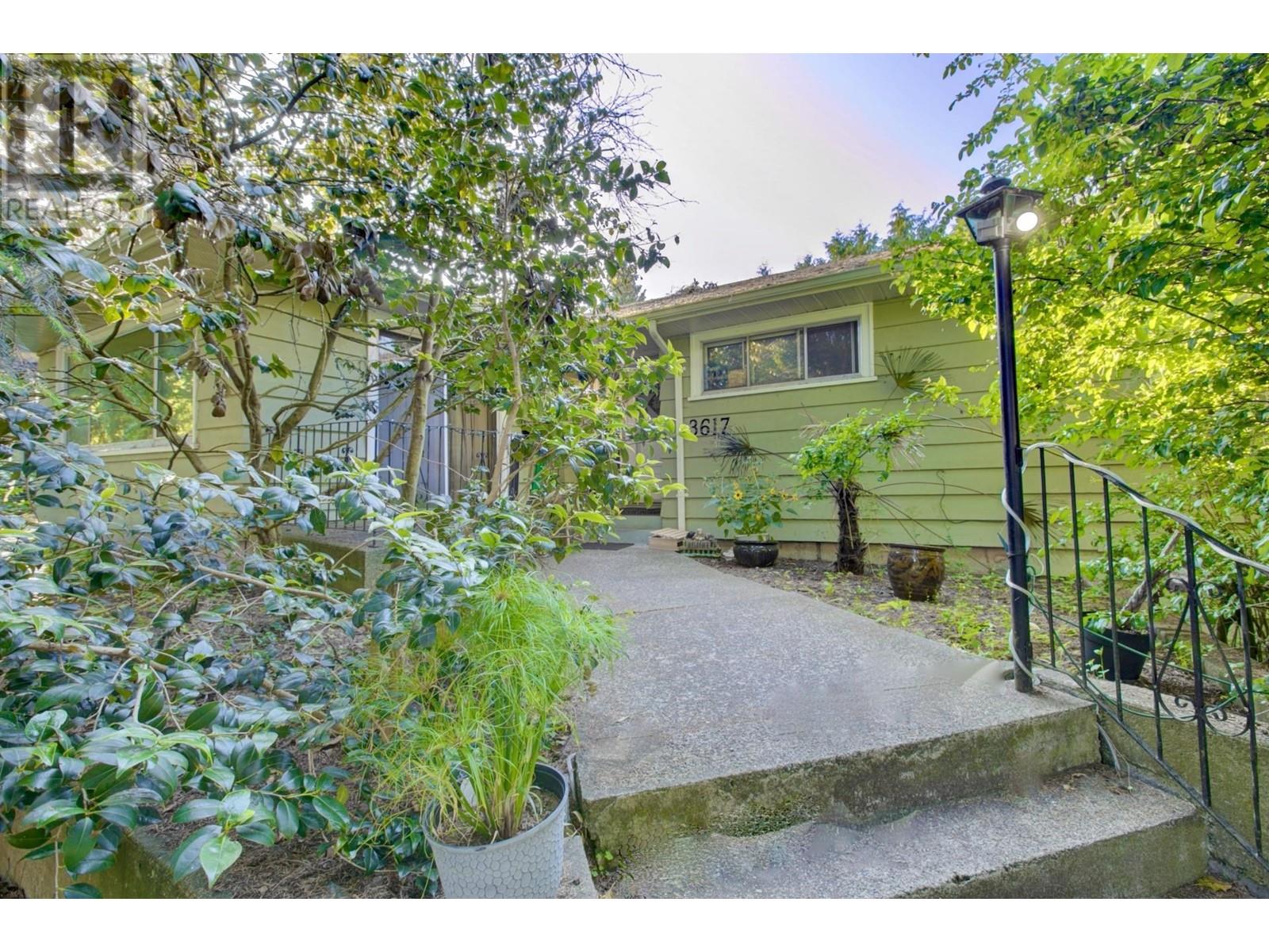 3617 W 48th Avenue, Vancouver, British Columbia  V6N 3R2 - Photo 3 - R2848570