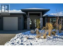 306 Baldy Place Foothills