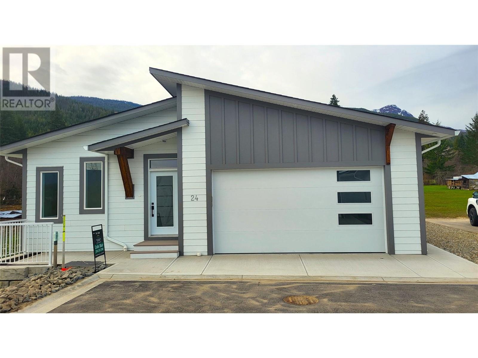 1840 10 Street Sw Unit# 24, Salmon Arm, British Columbia  V1E 1Z7 - Photo 1 - 10303885