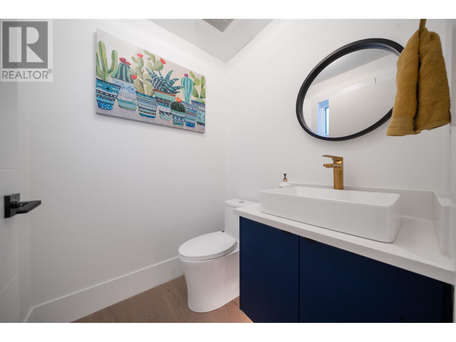 1907 E 40th Avenue, Vancouver, British Columbia  V5P 1J1 - Photo 12 - R2848674